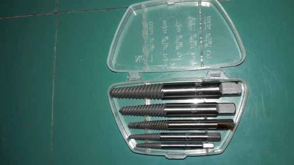 ขายถอนเกลียวซ้าย KANI Made in Japan. ขายถอนเกลียวซ้าย KANI Made in Japan.