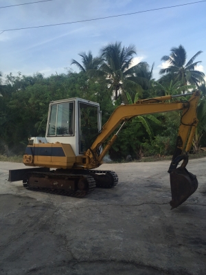 ขายรถขุดเล็กนำเข้าจากญี่ปุ่นkomatsu pc30-6 สภาพสวยพร้อมใช้งาน สนใจติดต่อ089-2579650 ดูรถได้ที่อำเภอนครชัยศรีจังหวัดนครปฐม