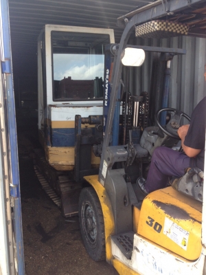 ขายรถขุดเล็กนำเข้าจากญี่ปุ่นkomatsu pc30-6 สภาพสวยพร้อมใช้งาน สนใจติดต่อ089-2579650 ดูรถได้ที่อำเภอนครชัยศรีจังหวัดนครปฐม