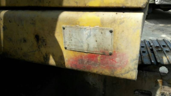 ขาย 185,000 CAT E 70  เครื่องดี ปั้มดี ตัวเดินเงียบ เอวหลวม เอกสารอินวอยท์ รถอยู่ จ.กาฬสินธุ์  090-772-3710 090-772-3708