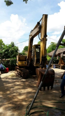 ขาย 185,000 CAT E 70  เครื่องดี ปั้มดี ตัวเดินเงียบ เอวหลวม เอกสารอินวอยท์ รถอยู่ จ.กาฬสินธุ์  090-772-3710 090-772-3708