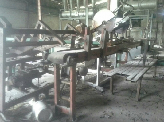 ขายเครื่องจักร ผลิตไม้แผ่น ใช้งานมาน้อย ครบชุด พร้อมตั้งโรงงานได้
