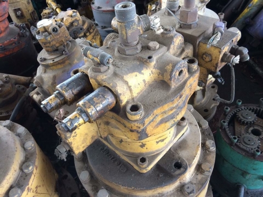 โป๊ะสวิง CAT 325B เก่าญี่ปุ่น ราคา 170,000 บาท โป๊ะสวิง CAT 325B เก่าญี่ปุ่น ราคา 170,000 บาท