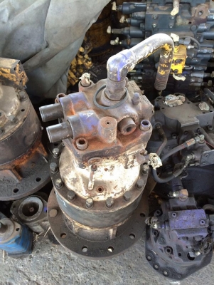 โป๊ะสวิง CAT 225 เก่านอกญี่ปุ่น ราคา 35,000 บาท โป๊ะสวิง CAT 225 เก่านอกญี่ปุ่น ราคา 35,000 บาท