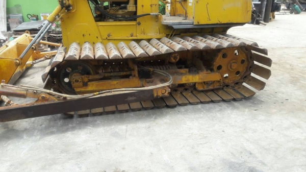 ขายKOMATSU D20PL-6  เก่าญี่ปุ่น...สภาพสวย..ระบบคล่อง..ลองระบบกันได้ทุกวัน....โทร...089-3818694...ดวงนภา