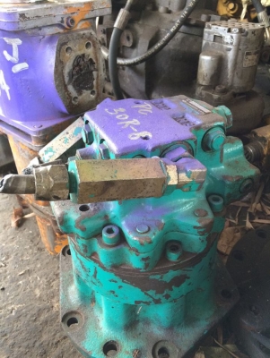 โป๊ะสวิง KOMATSU PC 30R-8 เก่าญี่ปุ่น ราคา 30,000 บาท โป๊ะสวิง KOMATSU PC 30R-8 เก่าญี่ปุ่น ราคา 30,000 บาท