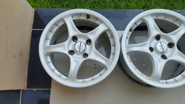 ล้อAdvan RS