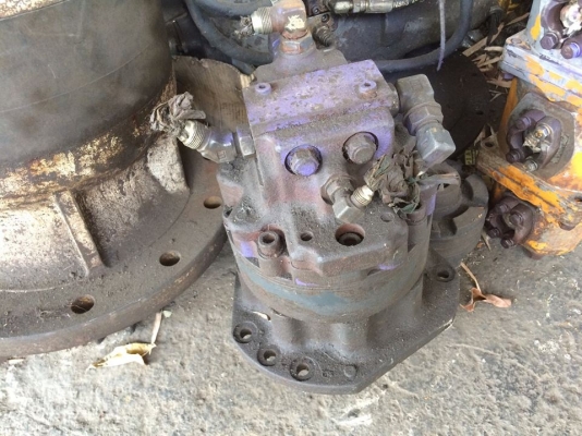 โป๊ะสวิง KOMATSU PC 50UU-2E เก่าญี่ปุ่น ราคา 40,000 บาท