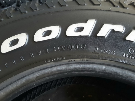 BF All USA. 215/75/15 ปลายปี12 สภาพดีมาก 1ชุดมี 5 เส้น