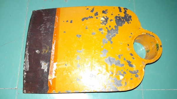 ขายจอบหูกลมตรากวางทอง GOLDENDEER H304  ขนาด2lbs.