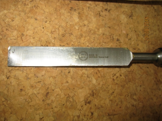 สิ่วงานไม้ ตราเหรียญทอง Made in Sweden