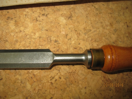 สิ่วงานไม้ ตราเหรียญทอง Made in Sweden