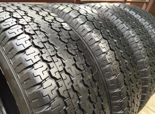 ยาง Bridgestone 245 70 16 ปี14 ดอกเต็ม เนื้อนิ่มๆ ราคาไม่แพง