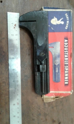 ขายประแจเลื่อนเยอรมัน7"BABY Made in Germany.เก่าเก็บงานดี