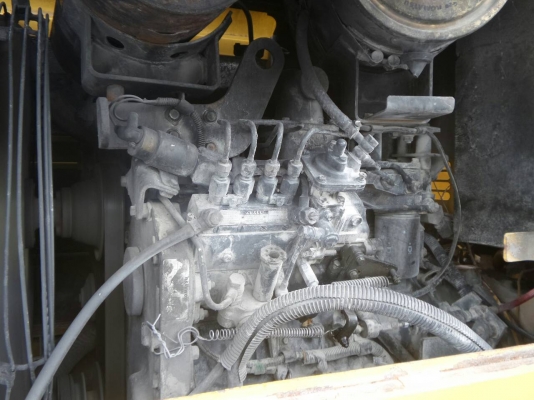 รถตักล้อยาง KOMATSU WA100-3 เครื่่องยนตร์ 4สูบ เอกสารอินวอยซ์ รถตักล้อยาง KOMATSU WA100-3 เครื่่องยนตร์ 4สูบ เอกสารอินวอยซ์