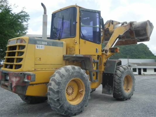 รถตักล้อยาง KOMATSU WA100-3 เครื่่องยนตร์ 4สูบ เอกสารอินวอยซ์ รถตักล้อยาง KOMATSU WA100-3 เครื่่องยนตร์ 4สูบ เอกสารอินวอยซ์
