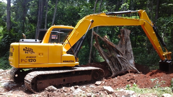 ขายแบคโฮ KOMATSU PC120-6E พร้อมใช้งาน