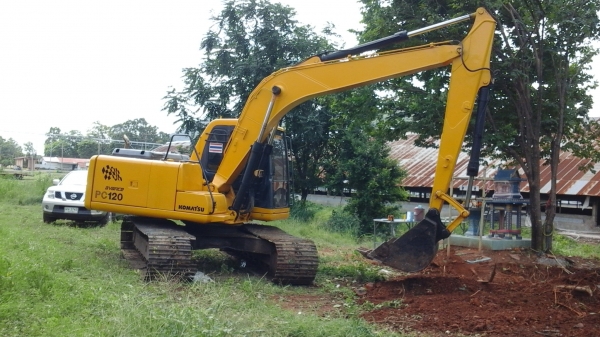 ขายแบคโฮ KOMATSU PC120-6E พร้อมใช้งาน