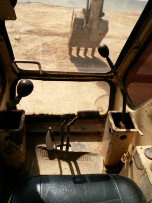 ขาย KOMATSU PC100 รุ่น 2