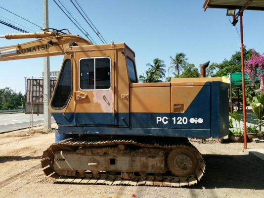 ขาย KOMATSU PC100 รุ่น 2