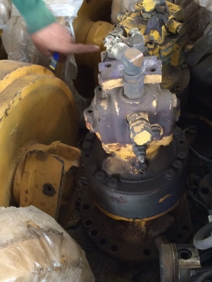 โป๊ะสวิง komatsu pc120-6 เก่าญี่ปุ่น ราคา 100,000 บาท โป๊ะสวิง komatsu pc120-6 เก่าญี่ปุ่น ราคา 100,000 บาท