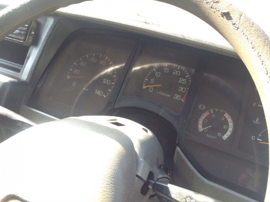 ขายหัวเก๋ง MITSUBISHI FUSO นำเข้าจากญึ่ปุ่น100\% ราคาถูกๆ สภาพสวยๆมาก สนใจติดต่อ 081-948-5494