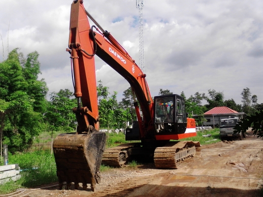 ขาย DAEWOO 220LC มีทะเบียน ขายดาวน์ 365,000 6700*34งวด ขาย DAEWOO 220LC มีทะเบียน ขายดาวน์ 365,000 6700*34งวด