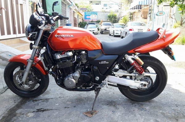 ขาย cb1300ปี1998-99ทะเบียนแท้จดใหม่