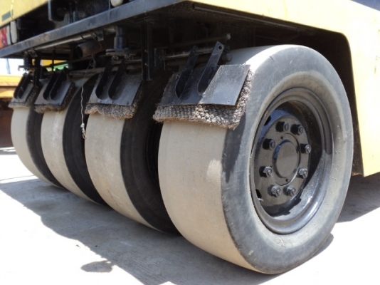 7ล้อยาง RT200WT s/n 40797 นำเข้าญี่ปุ่น มีหัวเก๋ง เกียร์ออโต้