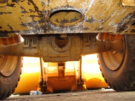 ขาย รถตักล้อยาง Cat 924F 1.9คิว (ถูกมากๆ) 062-709-1748 (แบงค์) NDT Thailand Co.,Ltd.