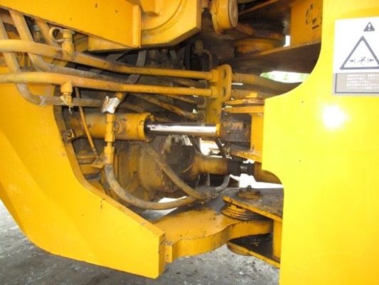 ขาย รถตักล้อยาง Cat 924F 1.9คิว (ถูกมากๆ) 062-709-1748 (แบงค์) NDT Thailand Co.,Ltd.