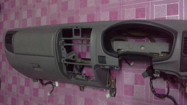 คอนโชน+ชุดสายไฟในคอนโชนอีชูชุดีแมกช์ถอดคับผม