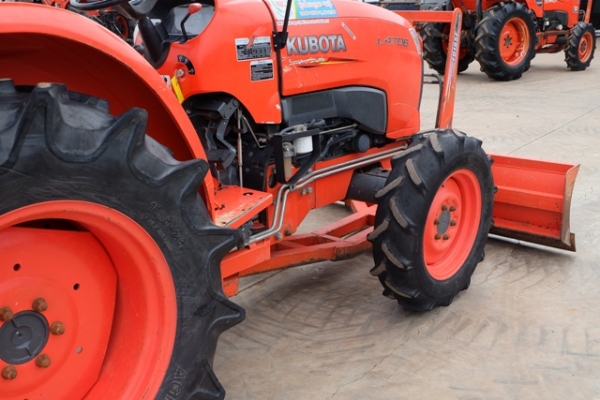 รถไถรุ่น L4708DT ใบมีด+ผาน1ตัว ดาวน์ 10,000 บาท โทร089-0111624