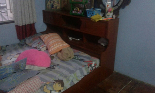 โต๊ะเครื่องแป้ง+เตียงไม้สัก