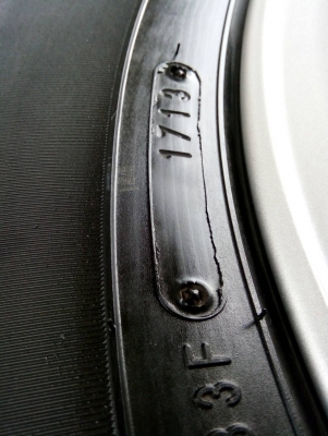 ล้อเดิมพรีรันเนอร์ พร้อมยางดันล็อป ขอบ16 ขายทั้งชุด 7,000บ. ล้อเดิมพรีรันเนอร์ พร้อมยางดันล็อป ขอบ16 ขายทั้งชุด 7,000บ.