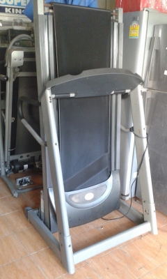 ลู่วิ่งไฟฟ้า ยี่ห้อ HORIZON FITNESS