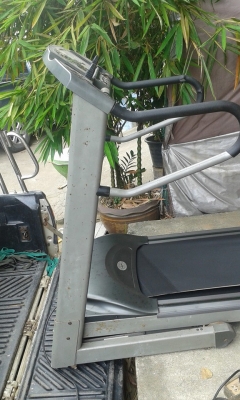 ลู่วิ่งไฟฟ้า ยี่ห้อ HORIZON FITNESS