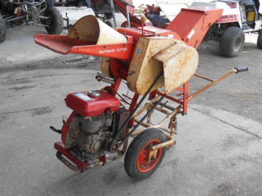 เครื่องย่อยกิ่งไม้ MARUMASU CUTTER L-15K พร้อมใช้งาน