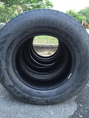 ยาง 215 70r15 Bridgestone R611 ปลายปี2011