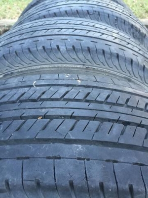ยาง 215 70r15 Bridgestone R611 ปลายปี2011