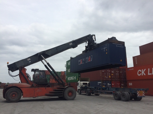 ขายรถยกตู้หนัก  ยี่ห้อ LINDE