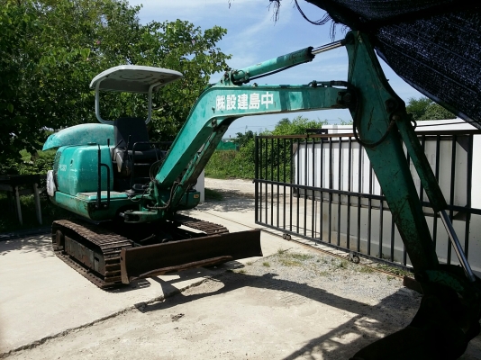 ขายแล้ว komatsu PC-30-7E เจ้าของขายเอง ใช้งานน้อย