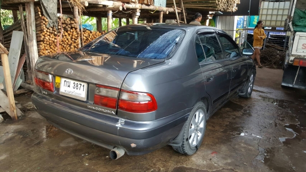 ขายรถเก๋งเจ้าของใช้เองครับ ขายรถเก๋งเจ้าของใช้เองครับ