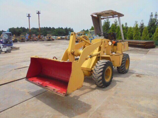 รถตัก komatsu WA30