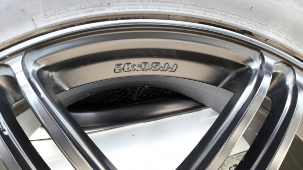 ขายยางรถยนต์ยี่ห้อROADSTONE  2015 265/50 พร้อมmax STD