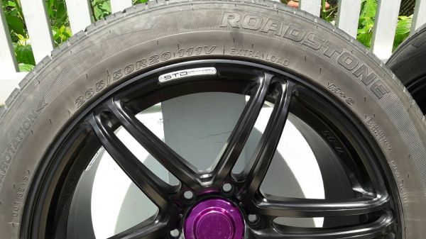 ขายยางรถยนต์ยี่ห้อROADSTONE  2015 265/50 พร้อมmax STD
