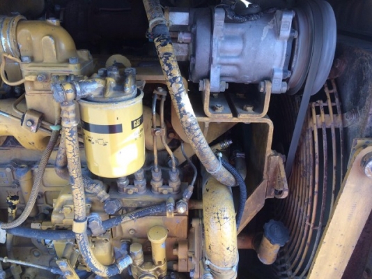 ขายรถตักล้อยาง CAT 910G รถนอกนำเข้าจากเองญี่ปุ่น สภาพสวยพร้อมใช้ มีVDOการทำงานครับ