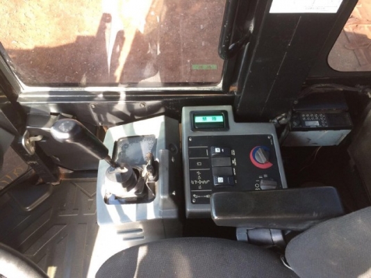 ขายรถตักล้อยาง CAT 910G รถนอกนำเข้าจากเองญี่ปุ่น สภาพสวยพร้อมใช้ มีVDOการทำงานครับ