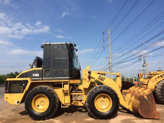 ขายรถตักล้อยาง CAT 910G รถนอกนำเข้าจากเองญี่ปุ่น สภาพสวยพร้อมใช้ มีVDOการทำงานครับ