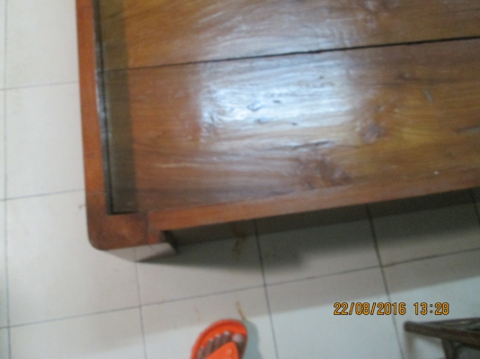 ขายถูก เตียงนอน ไม้สักทองหนา สภาพสวยแข็งแรงสมบูรณ์ ขายถูก เตียงนอน ไม้สักทองหนา สภาพสวยแข็งแรงสมบูรณ์